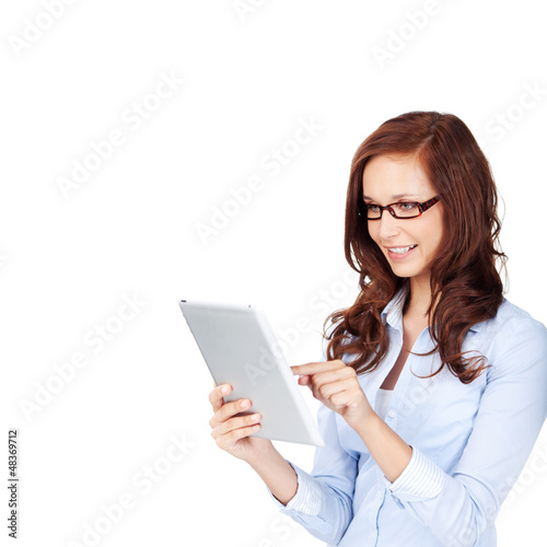 Photo: lächelnde frau mit tablet-pc lächelnde frau mit tablet-pc