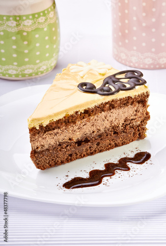 Photo: cream chocolate fruit cake sweet food dessert cream chocolate fruit cake sweet food dessert