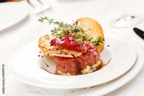 Photo: beef tartar beef tartar
