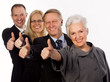 Foto: Team mit Daumen hoch Team mit Daumen hoch
