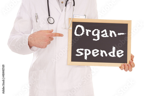 Photo: Arzt mit Schild - Organspende Arzt mit Schild - Organspende