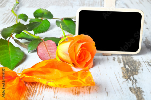 Photo: Tafel mit Rose Tafel mit Rose