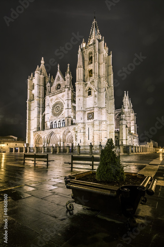 Photo: Cathedral of Leon in a foggy night, Castilla y Leon, Spain Cathedral of Leon in a foggy night, Castilla y Leon, Spain