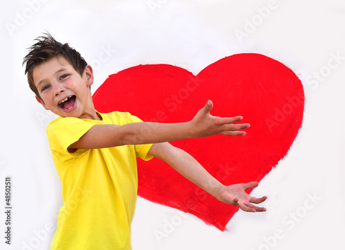 Photo: Kind mit Herz Kind mit Herz