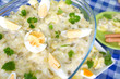 Kartoffelsalat mit Ei und Würstchen