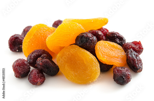 Photo: Getrocknete Aprikosen und Cranberries Getrocknete Aprikosen und Cranberries