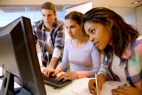 Photo: Group of students working in computer lab Group of students working in computer lab
