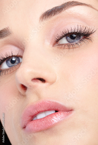 Photo: Woman eyes Woman eyes