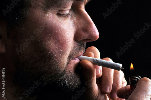 Photo: Fumeur de joint Fumeur de joint