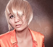 Mädchen mit blondem Bop / alterable 04