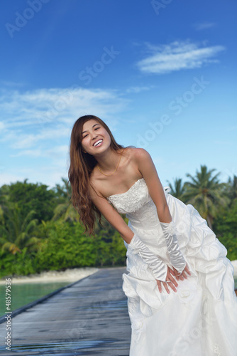 Photo: asian bride on beach asian bride on beach