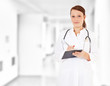 Photo: Medizinstudentin im Krankenhaus Medizinstudentin im Krankenhaus