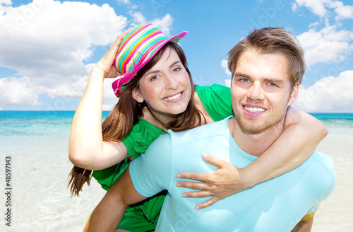 Photo: verliebtes pärchen im urlaub verliebtes pärchen im urlaub