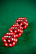 Drei rote Spielwürfel
