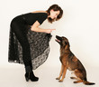 Junges Mädchen mit Hund