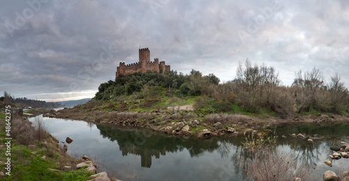 Photo: Panoramica do castelo de Almourol Panoramica do castelo de Almourol