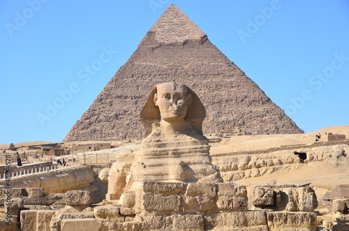  Great Sphinx of Giza and the pyramid of Khafre at Giza, Egypt