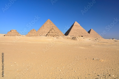 Photo: Pyramids of Giza, Egypt Pyramids of Giza, Egypt