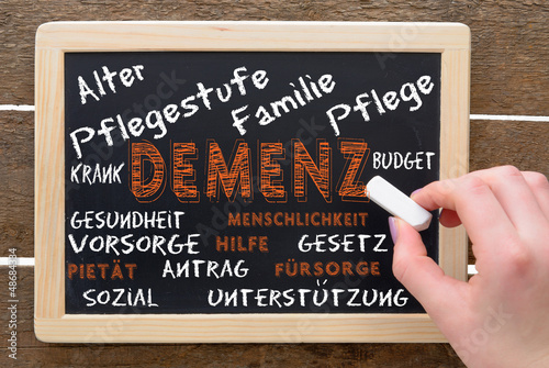 Photo: Demenz Vergesslichkeit Altersdemenz Demenz Vergesslichkeit Altersdemenz