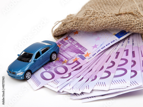 Photo: Geld aus dem Sack Geld aus dem Sack