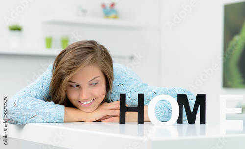 Photo: relaxte junge frau relaxte junge frau