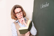 Germanistik Lehrerin an der Tafel