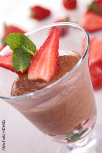 Photo: chocolate mousse with strawberries chocolate mousse with strawberries