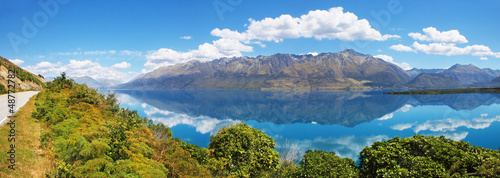 Photo: Lake Wakatipu, South Island of New Zealand Lake Wakatipu, South Island of New Zealand