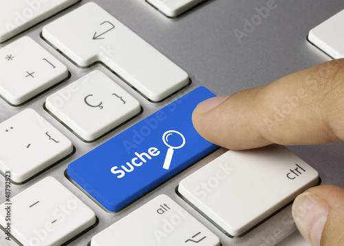 Photo: Suche tastatur. Finger Suche tastatur. Finger
