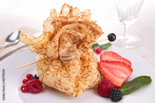 Photo: crepe with berries crepe with berries