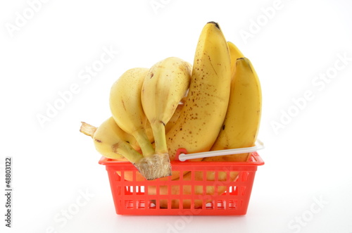 Photo: Bananen im Einkaufskorb Bananen im Einkaufskorb