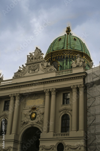 Photo: Wiener Hofburg, Michaealatrackt vom Michaelaplatz aus gesehen Wiener Hofburg, Michaealatrackt vom Michaelaplatz aus gesehen