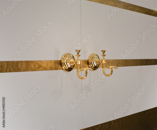 Photo: bathroom and toilet with modern decor bathroom and toilet with modern decor