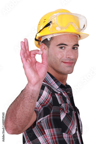 Photo: Builder suggesting everything is OK Builder suggesting everything is OK