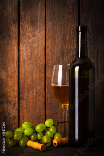 Photo: White wine White wine