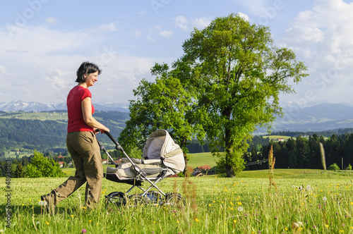 Photo: Spaziergang im Frühling Spaziergang im Frühling