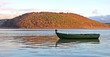Angelboot am Edersee im Abendlicht