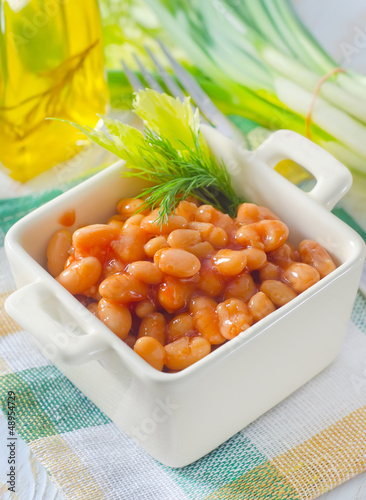 Photo: white bean with tomato sauce white bean with tomato sauce