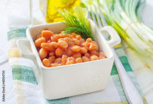 Photo: white bean with tomato sauce white bean with tomato sauce