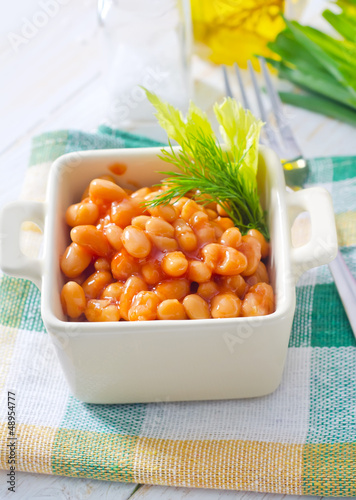 Photo: white bean with tomato sauce white bean with tomato sauce