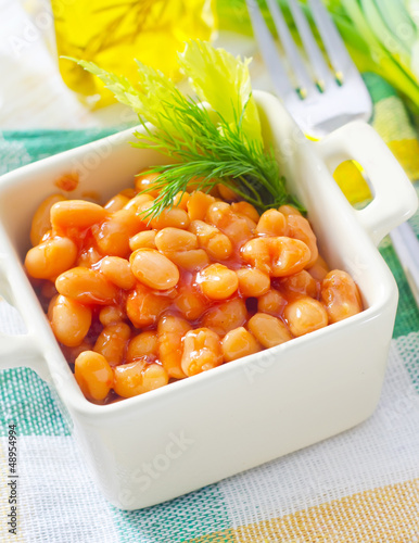 Photo: white bean with tomato sauce white bean with tomato sauce