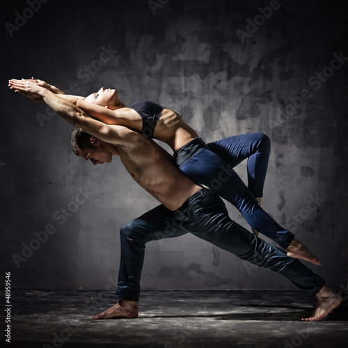 Photo: Two dancers Two dancers