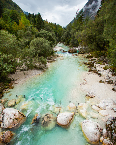 Photo: Türkises Wasser der Soca in Slowenien Türkises Wasser der Soca in Slowenien
