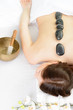 massage mit steinen