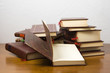 Photo: montón de libros montón de libros