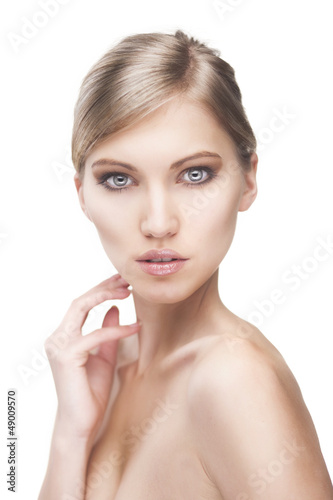 Photo: young beautiful woman young beautiful woman