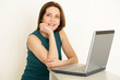 Frau am Notebook