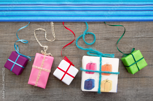 Photo: Geschenke zum Geburtstagsfest Geschenke zum Geburtstagsfest