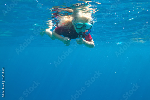 Photo: small diver small diver