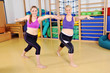 Übungen in Turnhalle